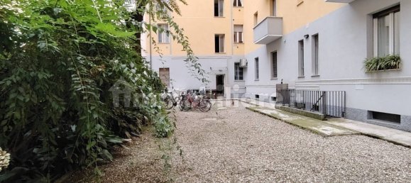 2 bedrooms Apartment in Milan, Italy No. 372173 31