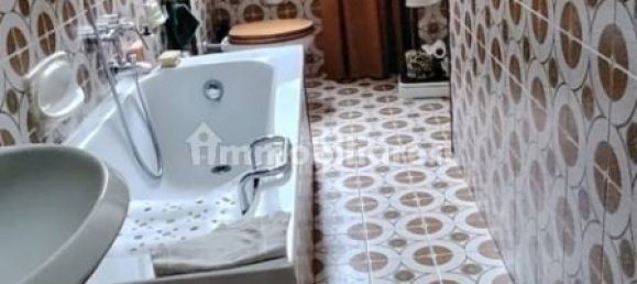 2 bedrooms Apartment in Milan, Italy No. 372173 24