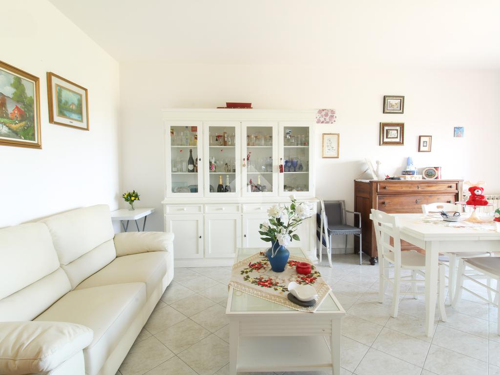 2 bedrooms Apartment in Ortona, Italy No. 297346