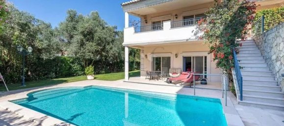 5 bedrooms Villa in Faro, Portugal No. 126245 2