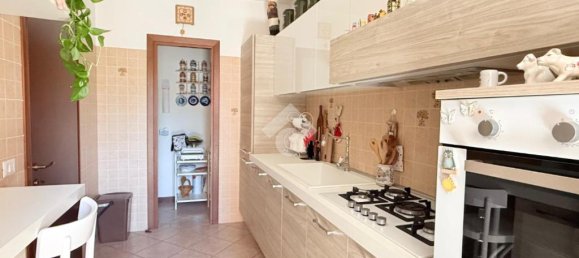 3 Schlafzimmer Villa in Capena, Italy, Nr. 310107 8