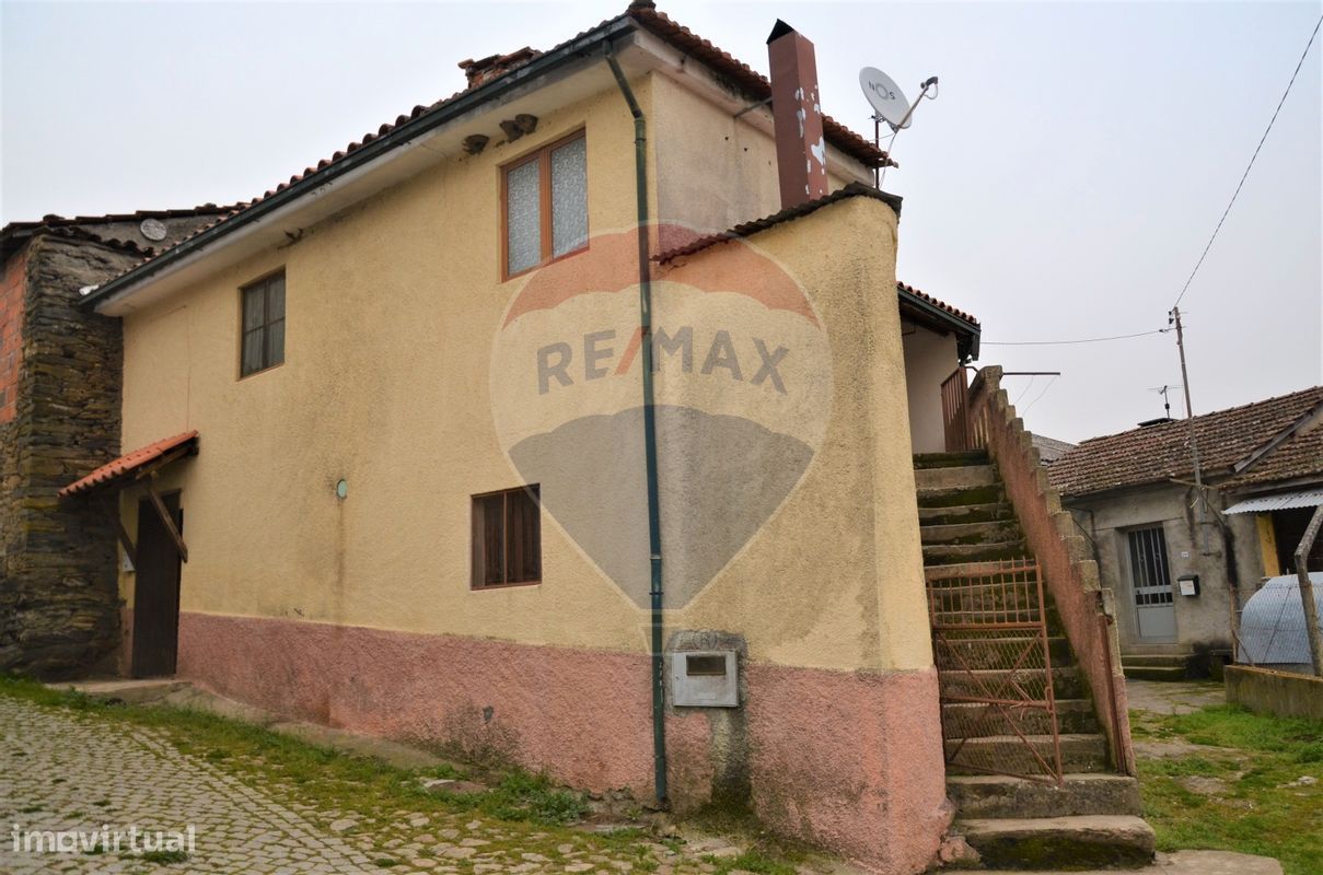 4 bedrooms House in Murca, Portugal No. 164214