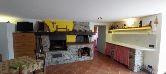 6 rooms House in Massarosa, Italy No. 235418 12
