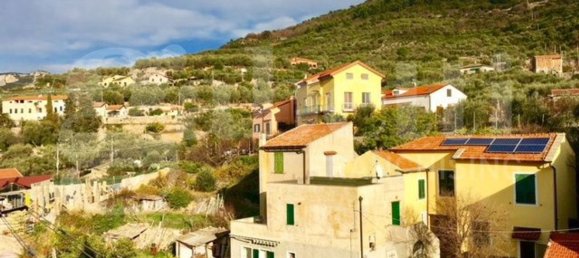 5-salle Penthouse à Finale Ligure, Italy No. 53790 31