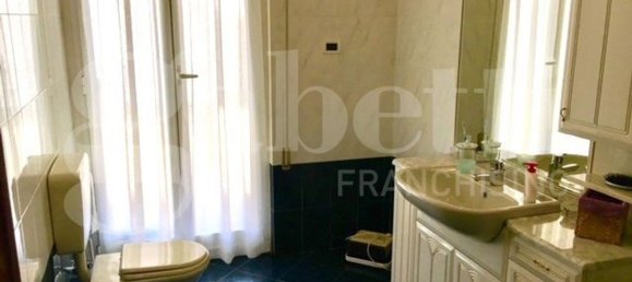 5-salle Penthouse à Finale Ligure, Italy No. 53790 20