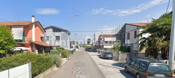 3 Schlafzimmer Haus in Tombolo, Italy, Nr. 370252 16