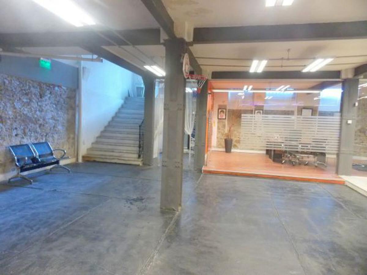  عقار تجاري في Montevideo, Uruguay 177متر مربع رقم 13552