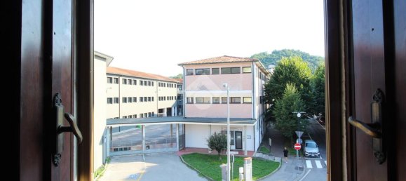 3 bedrooms House in Arzignano, Italy No. 309934 24