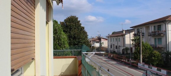 3 Schlafzimmer Wohnung in Stienta, Italy, Nr. 352251 6