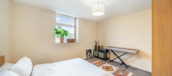 Apartamento de 2 dormitorios en London, United Kingdom No. 7738 26