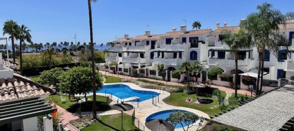 Ático de 4 dormitorios en Marbella, Spain No. 205157 3