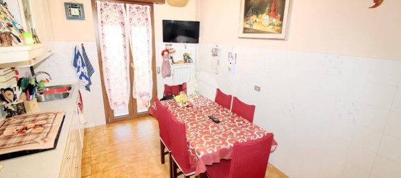 2 bedrooms Apartment in Colorno, Italy No. 89397 2