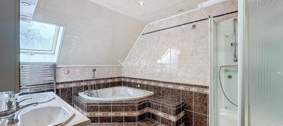 2 Schlafzimmer Haus in Oignies, France, Nr. 271428 8