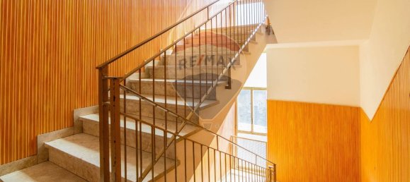 3-salle Appartement à Catania, Italy No. 127404 17