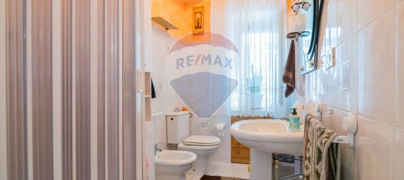 3-salle Appartement à Catania, Italy No. 127404 7