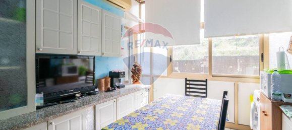 3-salle Appartement à Catania, Italy No. 127404 20