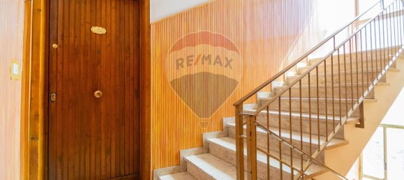 3-salle Appartement à Catania, Italy No. 127404 16