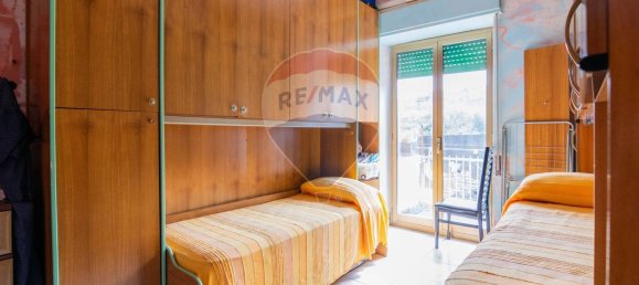 3-salle Appartement à Catania, Italy No. 127404 2