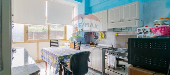 3-salle Appartement à Catania, Italy No. 127404 19