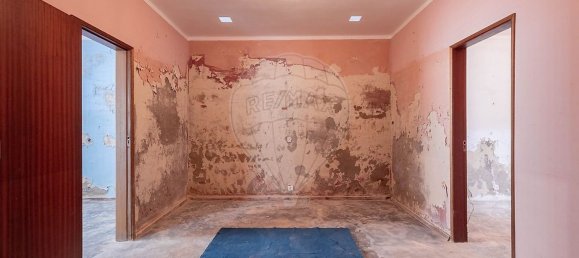 Дом с 4 спальнями в Фару, Португалия № 170169 7