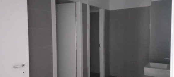 Propiedad comercial de 2 habitaciónes en Brescia, Italy No. 283575 14