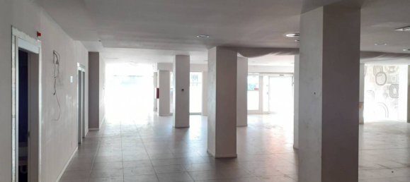 Propiedad comercial de 2 habitaciónes en Brescia, Italy No. 283575 13
