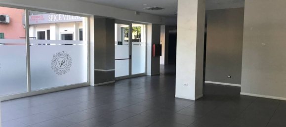 Propiedad comercial de 2 habitaciónes en Brescia, Italy No. 283575 5