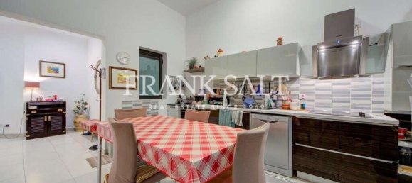 Apartamento de 2 dormitorios en Saint Julian's, Malta No. 184 2