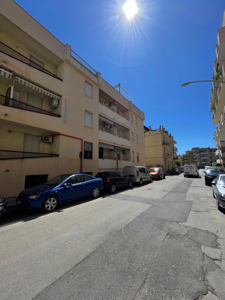 2 Schlafzimmer Wohnung in Alghero, Italy, Nr. 402908