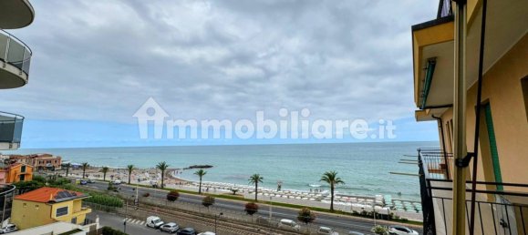 Квартира с 1 спальней в Пьетра Лигуре, Италия № 310556 20