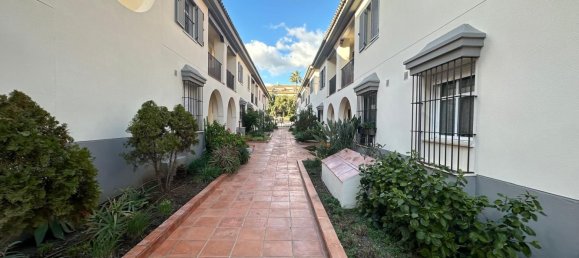 5 bedrooms Townhouse in Marbella, Spain No. 147114 6