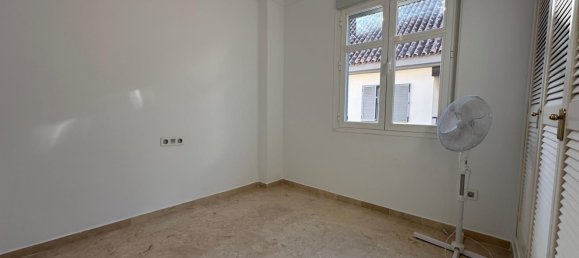 5 bedrooms Townhouse in Marbella, Spain No. 147114 9