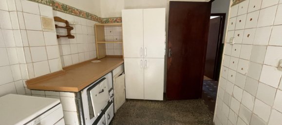  Building in Galapagar, Spain No. 145895 9