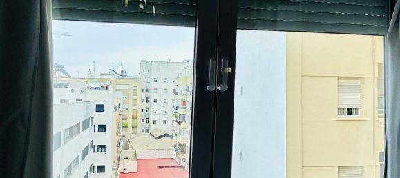 Квартира с 2 спальнями в Кадис, Испания № 148567 6