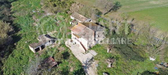 Casa de 3 dormitorios en Morrovalle, Italy No. 218451 5