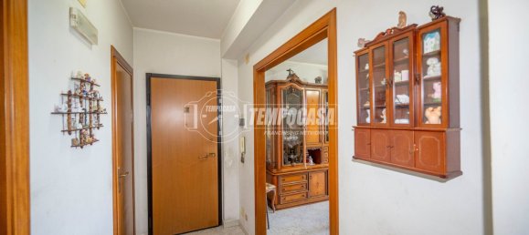 Apartamento de 2 dormitorios en Messina, Italy No. 354175 20