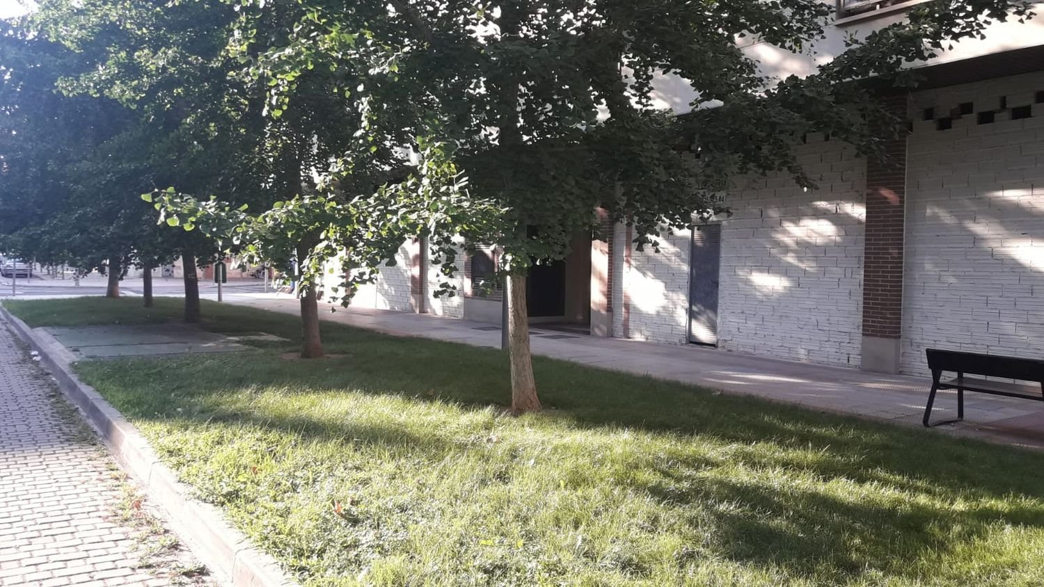 Коммерческая недвижимость 115м² в Логроньо, Испания № 192807