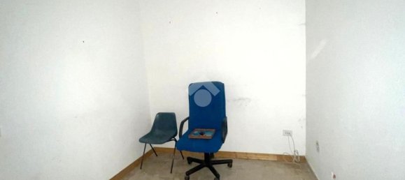 115m² Commercial property in Palermo, Italy No. 380778 27