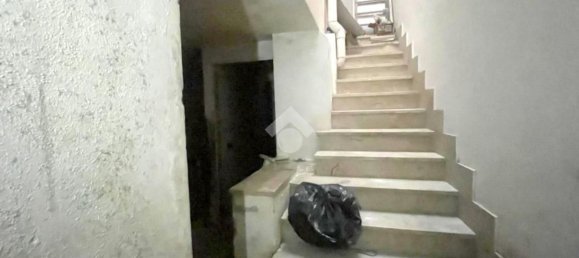 115m² Commercial property in Palermo, Italy No. 380778 8