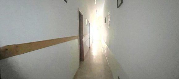 115m² Commercial property in Palermo, Italy No. 380778 6