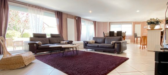 Casa de 4 dormitorios en Le Coudray, France No. 208963 10