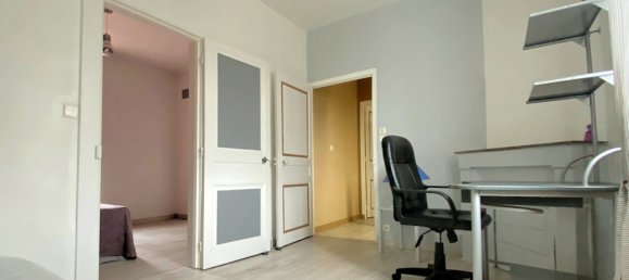 Casa de 4 dormitorios en Le Coudray, France No. 208963 19