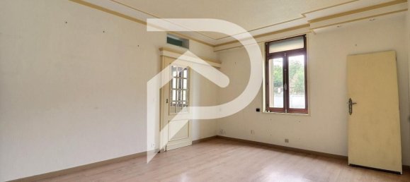 4 chambres Maison à Busigny, France No. 236521 10