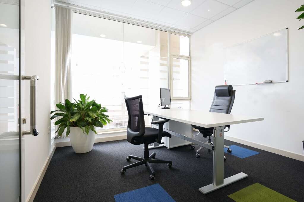 Bureau à Gzira, Malta 12m² No. 12106