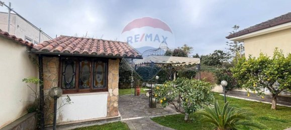 Villa de 5 dormitorios en Rome, Italy No. 86353 3