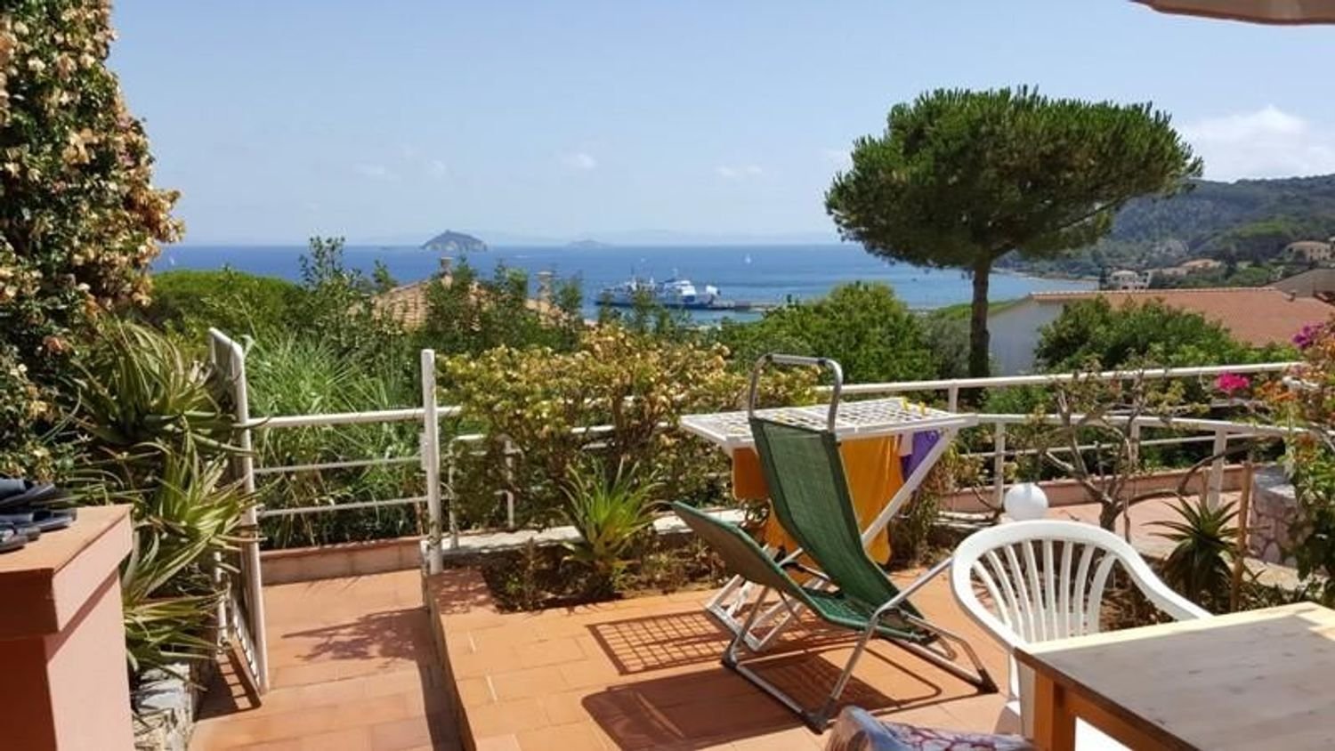 3غرفة شقة في Rio, Italy رقم 300199