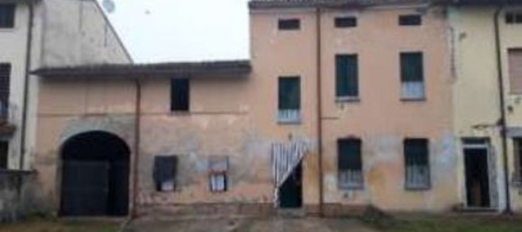 7 rooms Apartment in Mariana Mantovana, Italy No. 180951 26