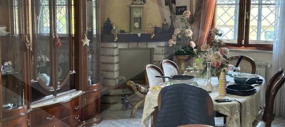 Villa de 5 habitaciónes en Aprilia, Italy No. 22521 17