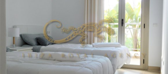 3 غرف نوم شقة في Talamanca, Spain رقم 895 16