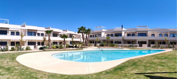 Apartamento de 2 dormitorios en Torrevieja, Spain No. 285359 12